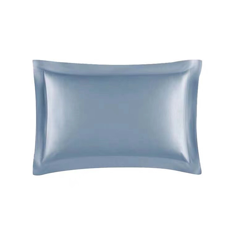 Warna biru desain baru pabrik langsung sarung bantal sutra murbei
