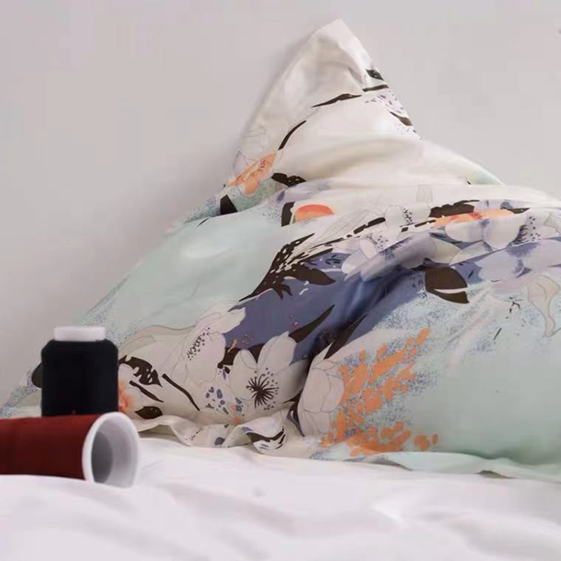 New fashion design print  100 silk pillowcase manufacurer