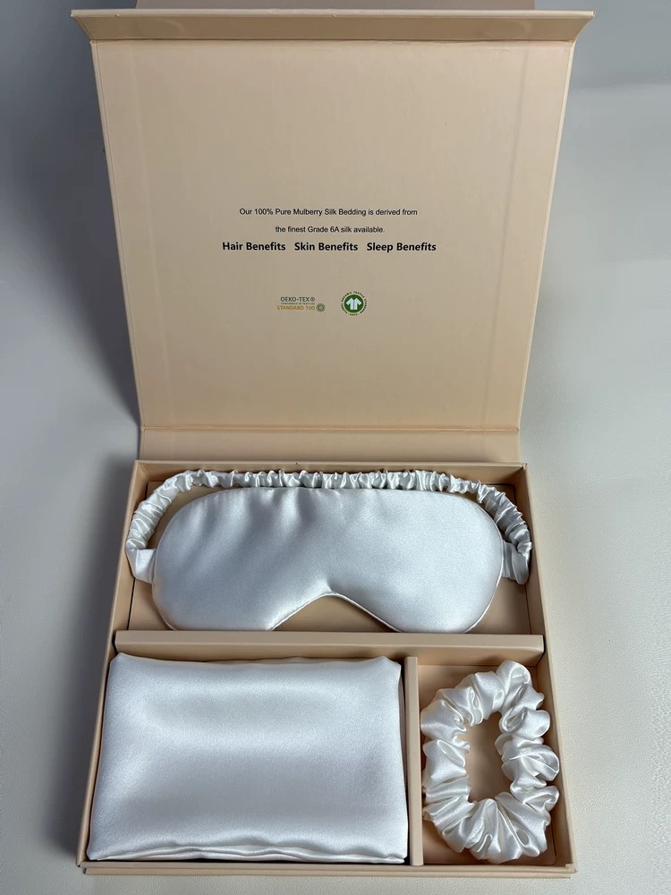 MÁSCARA DE DORMIR DE SEDA